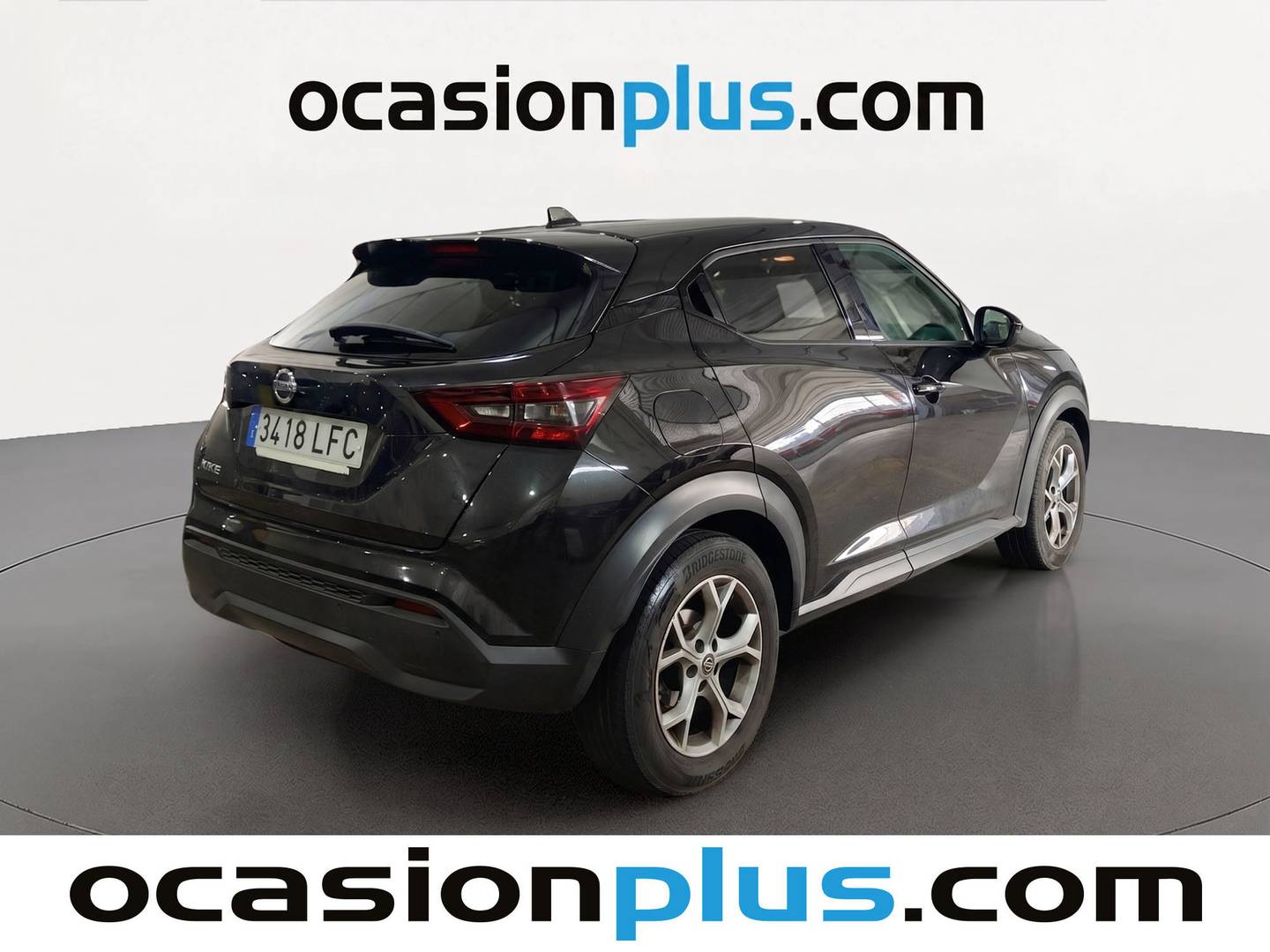 Foto trasera Nissan JUKE Nissan Juke DIG-T N-Connecta 4x2 (117 CV) derecha