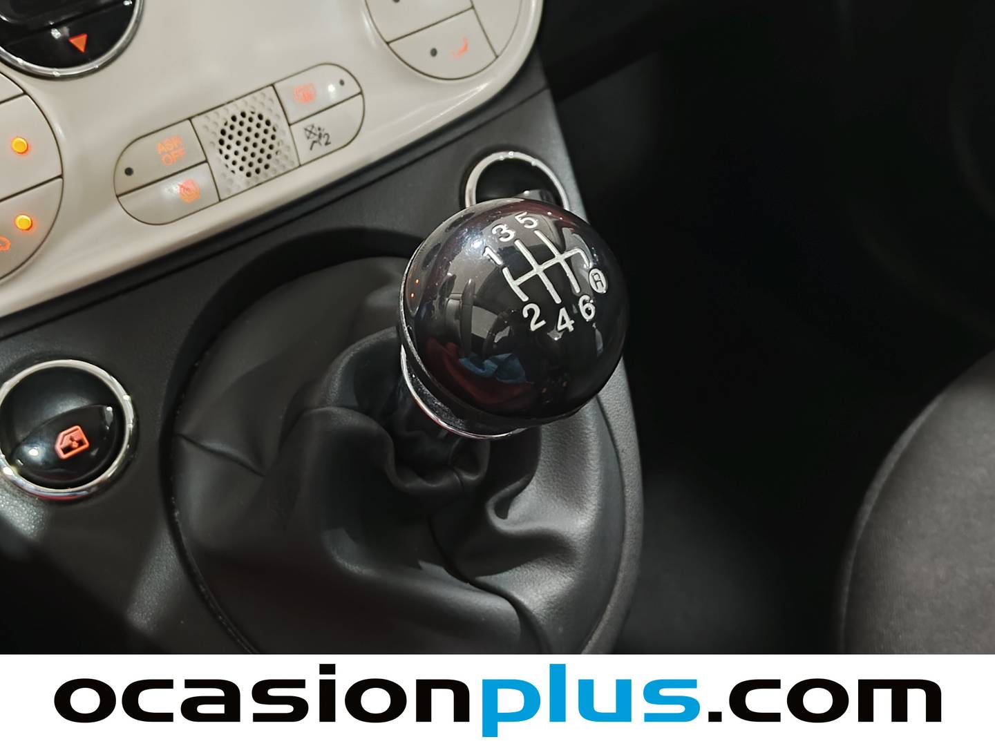 Fiat 500 Fiat 500 1.0 Hybrid Dolcevita (70 CV) de segunda mano