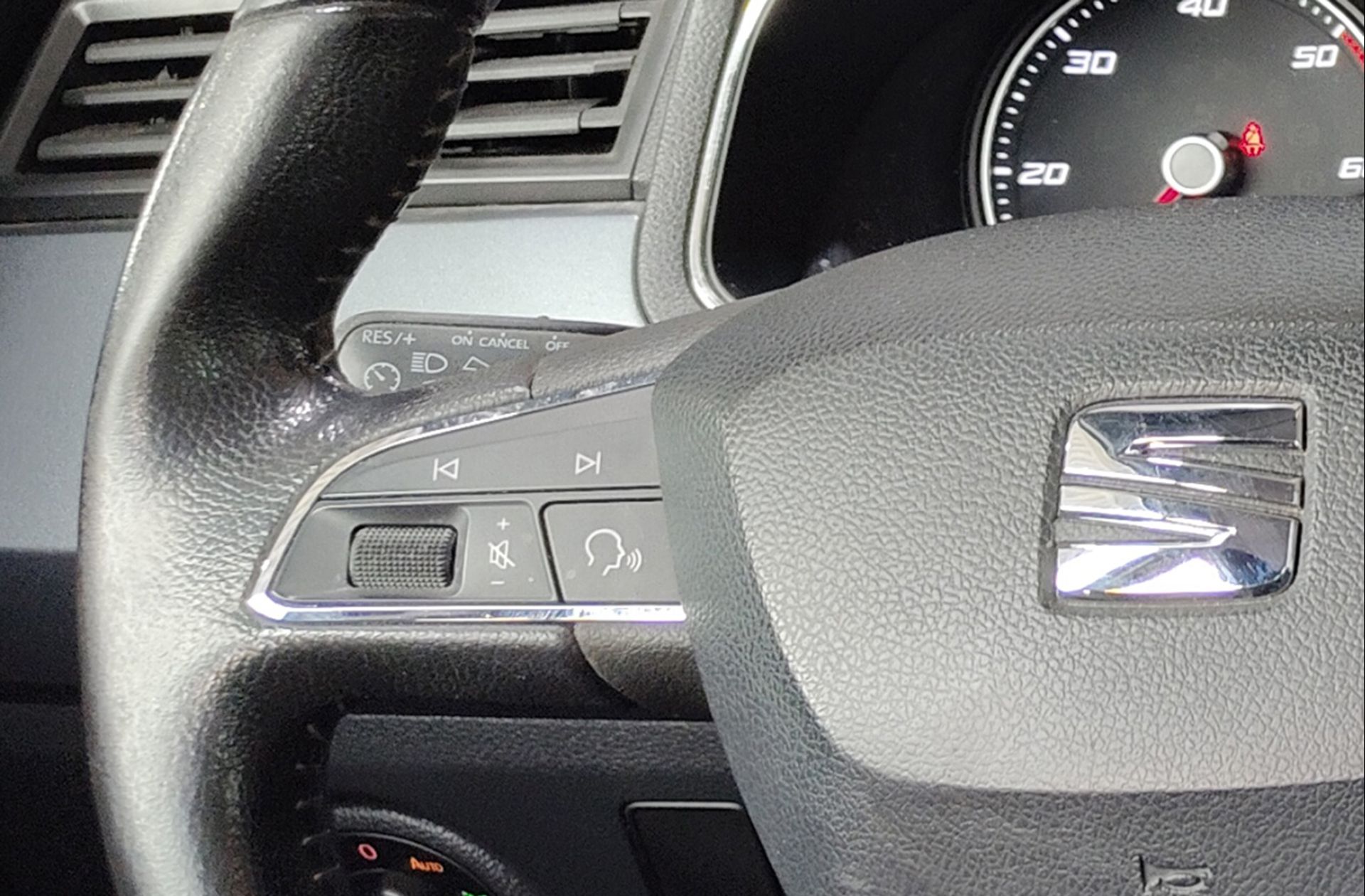 SEAT Arona 1.6 TDI Ecomotive Style - foto 23