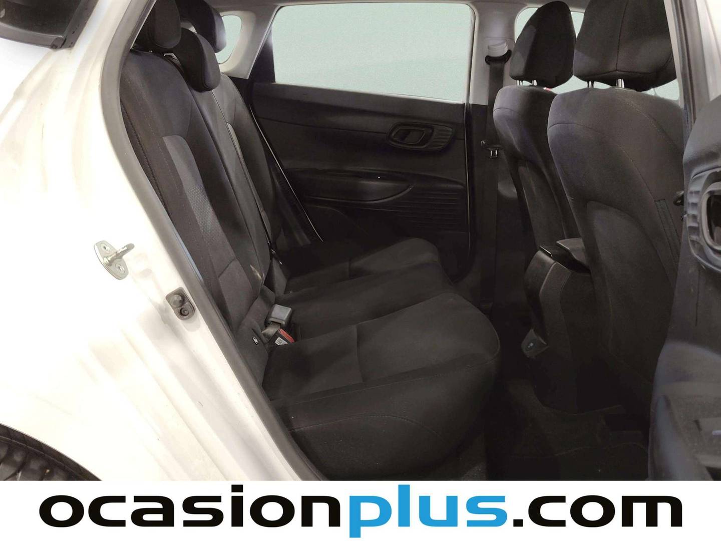 Foto asientos traseros Hyundai i20 Hyundai i20 1.0 TGDI 48V Klass DCT (100 CV)