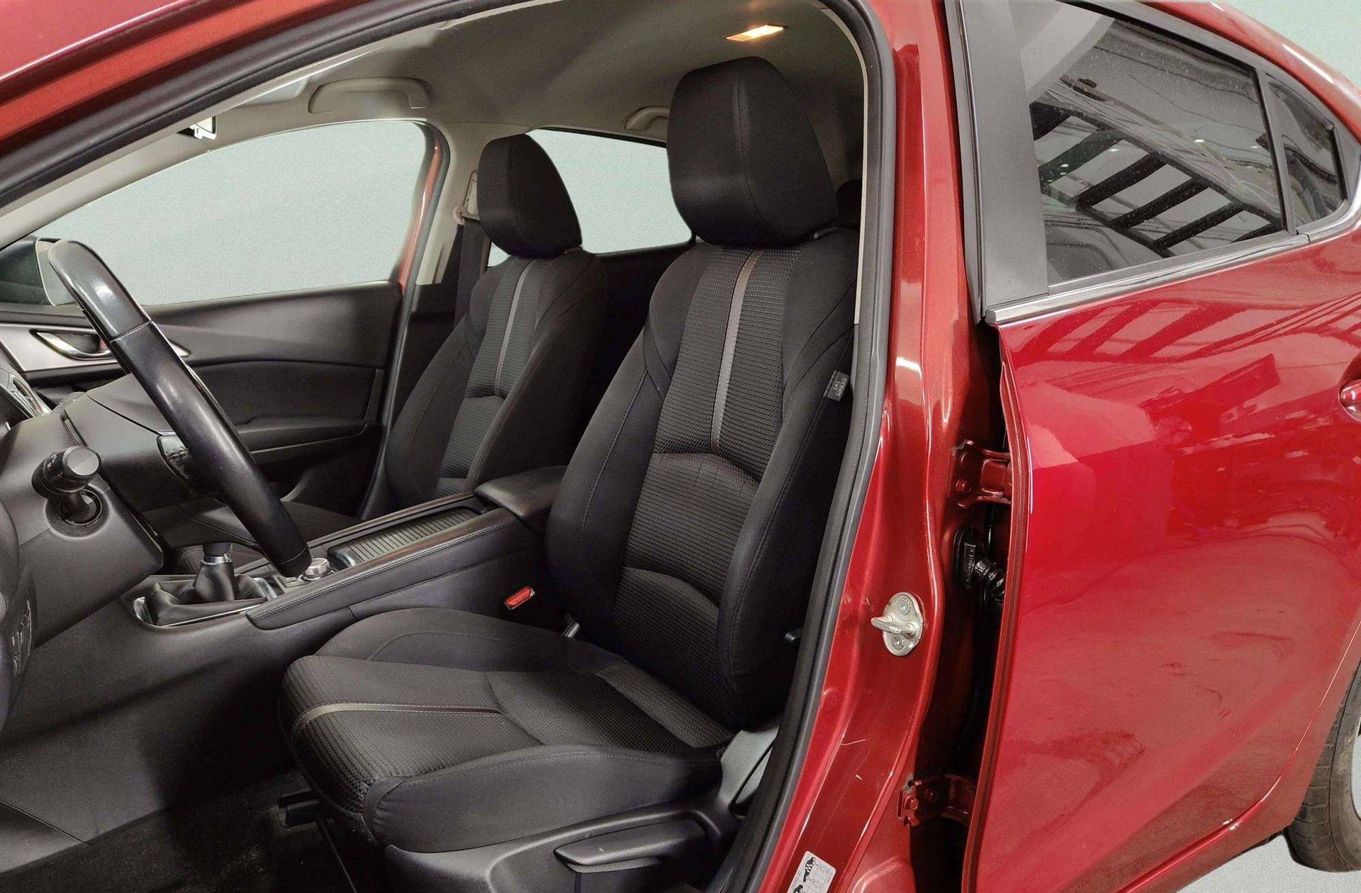 Mazda Mazda3 2.0 Skyactiv-G Origin+Navegador - foto 10