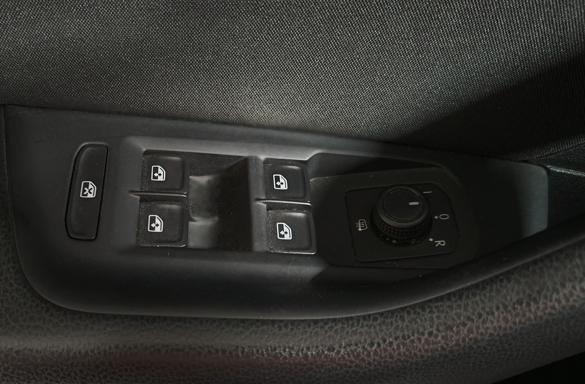 Volkswagen Passat Executive 1.5 TSI DSG - foto 42