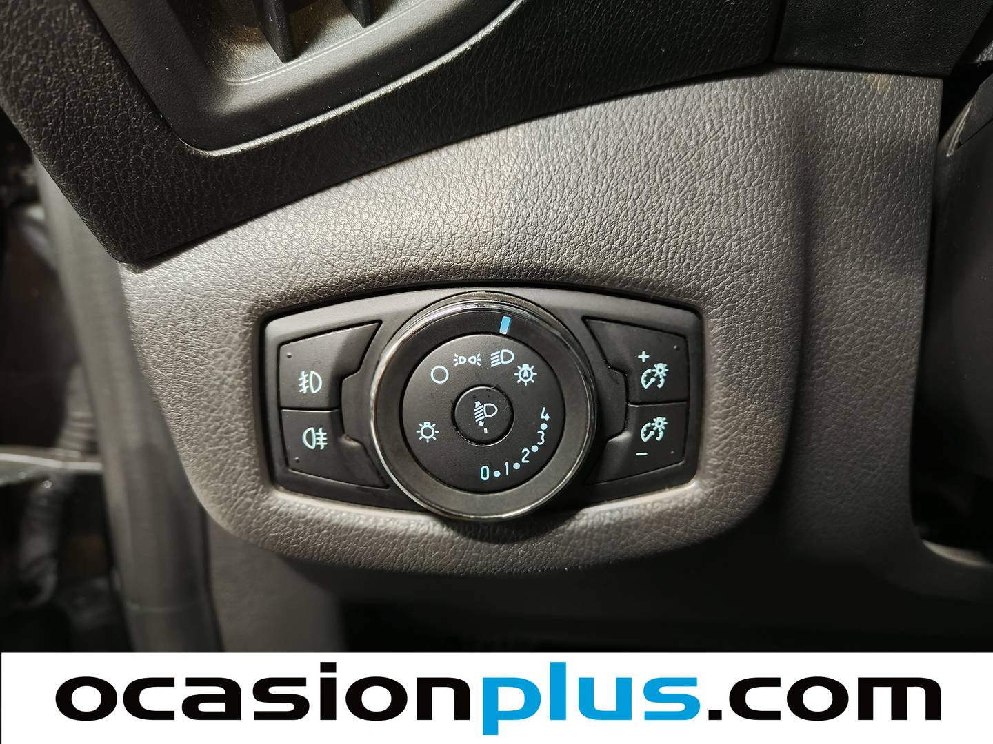 Foto Ford Grand Tourneo Connect Ford Grand Tourneo Connect 1.5 TDCi Titanium (120 CV)