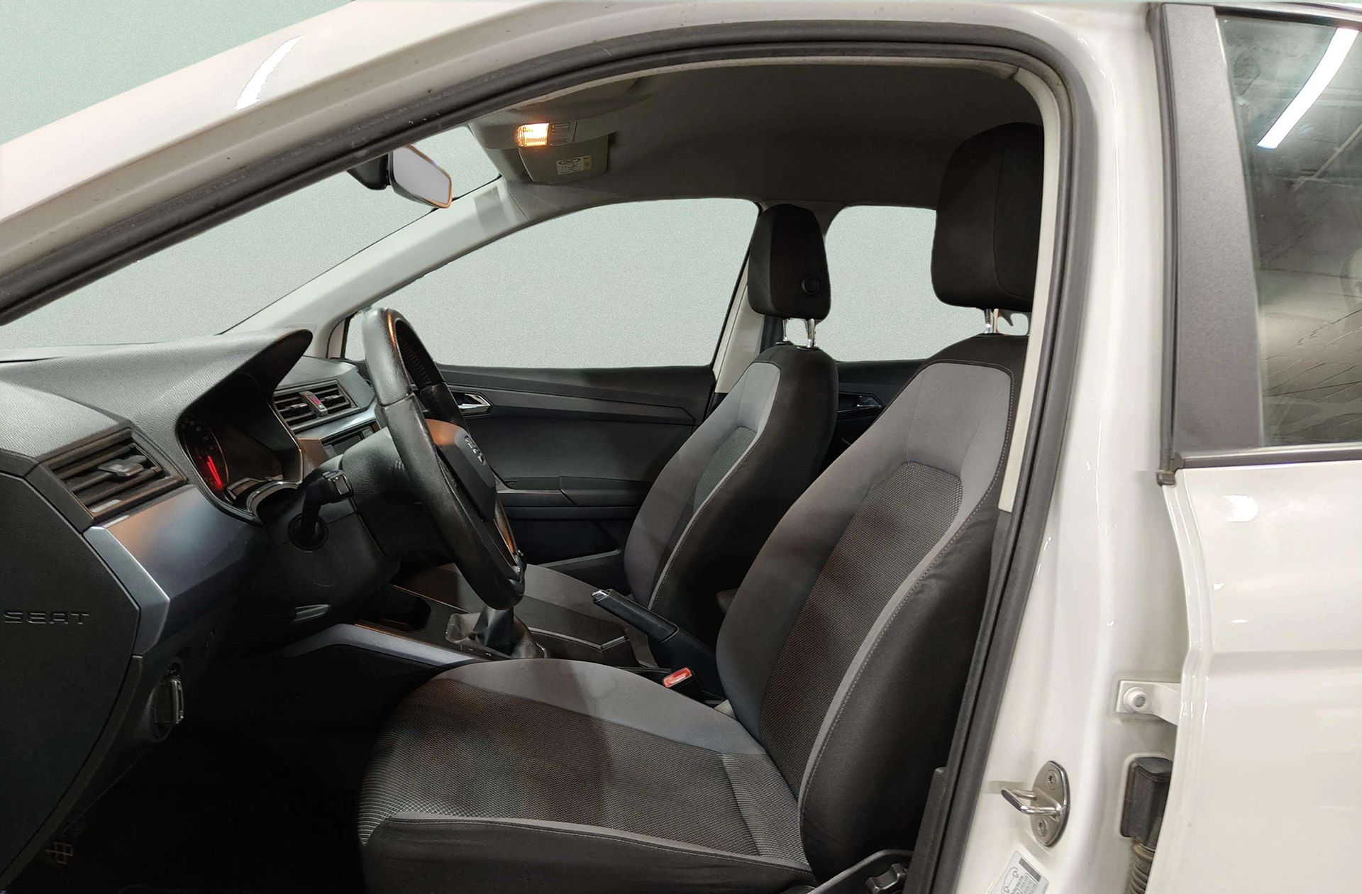 SEAT Arona 1.0 TSI Ecomotive Style - foto 10