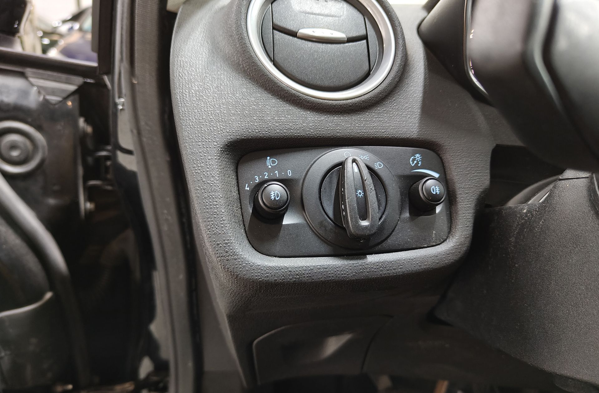 Ford Fiesta 1.0 EcoBoost Trend - foto 21