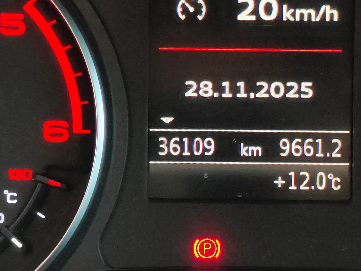 Foto Audi A3 Audi A3 Sportback Advanced 1.6 TDI clean diesel  (110 CV)