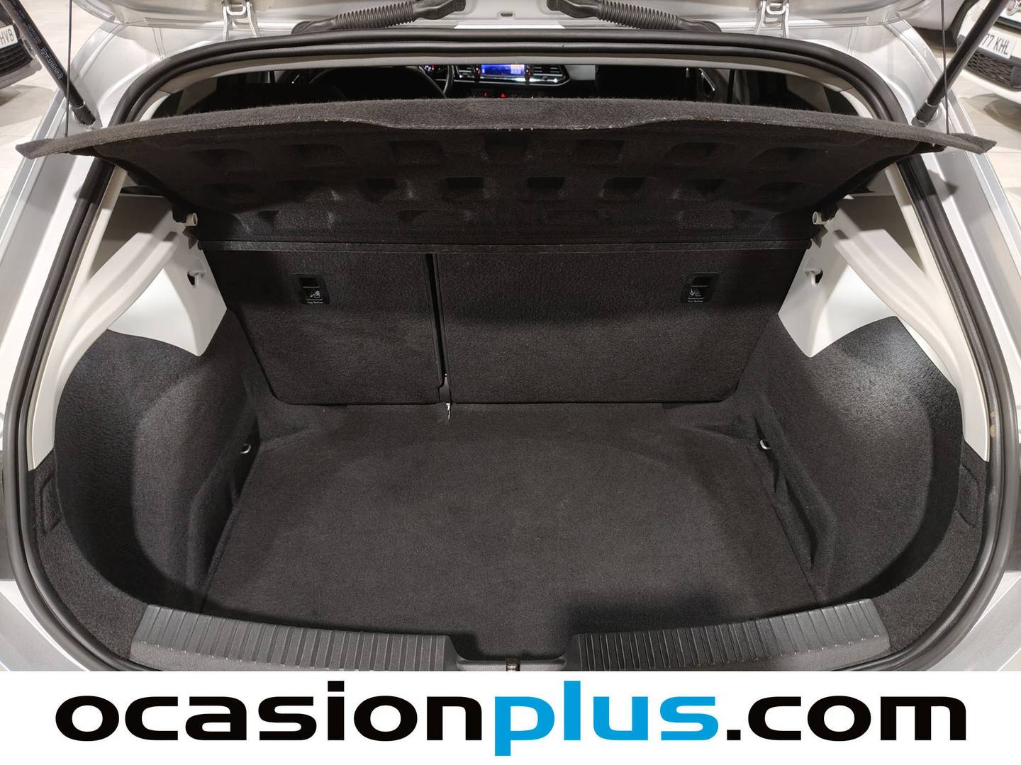 Fotos maletero Seat León SEAT León 1.6 TDI S&S Style (110 CV)