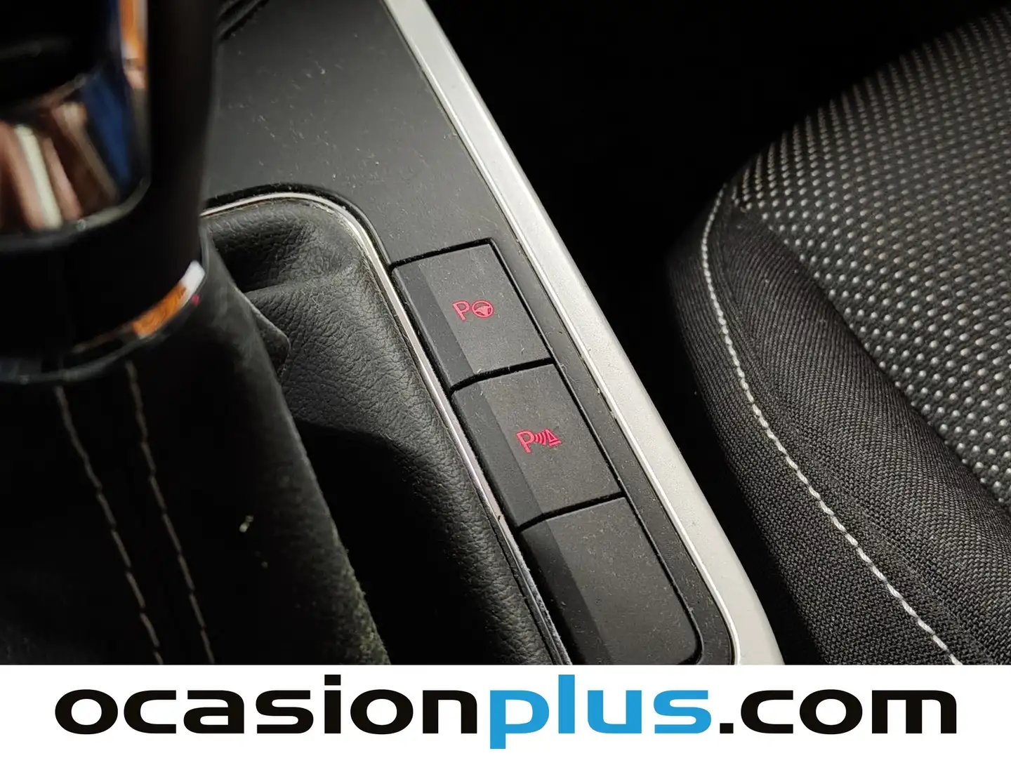 Foto Seat Arona SEAT Arona 1.0 TSI Ecomotive S&S Xcellence Edition (115 CV)