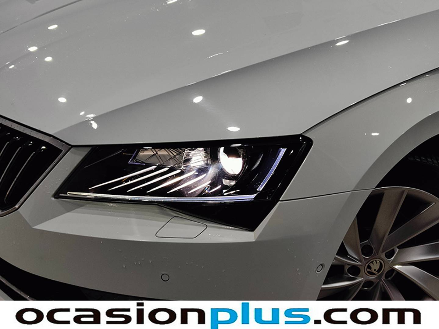 Foto Skoda Superb Skoda Superb 1.4 TSI Style DSG (150 CV)