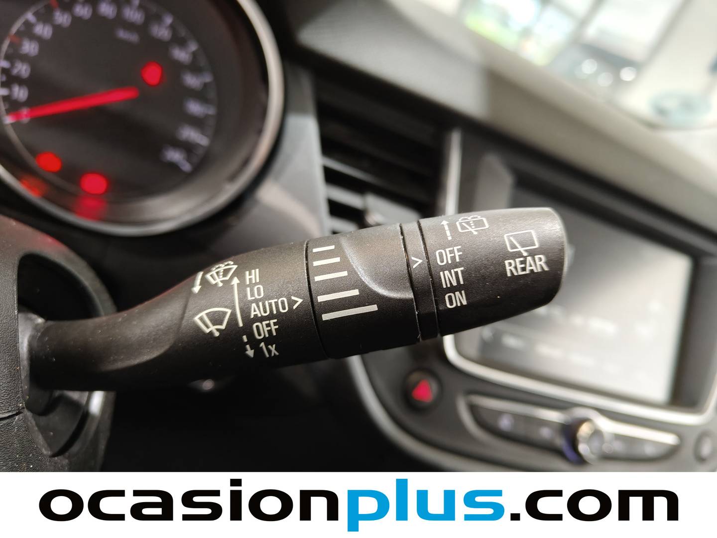 Foto Opel Crossland X Opel Crossland X 1.2 Innovation (130 CV)