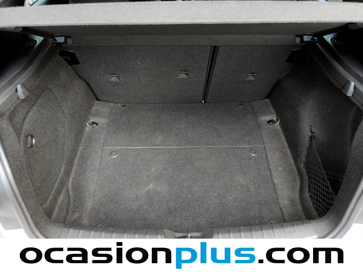 Fotos maletero BMW Serie 1 BMW Serie 1 116d Pack M (116 CV)