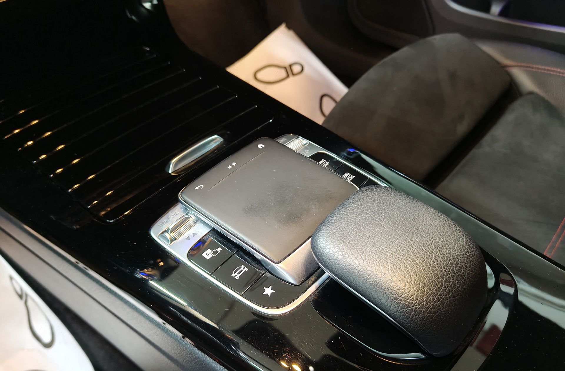 Mercedes-Benz Clase A 200 Pack AMG - foto 35