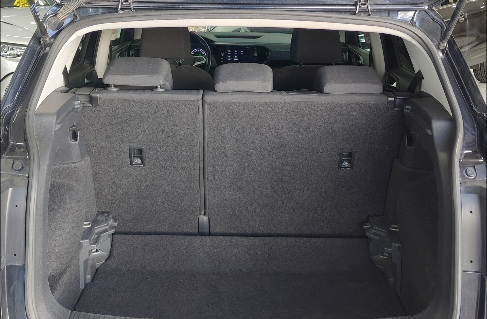 Volkswagen T-Cross Advance 1.0 TSI DSG - foto 12