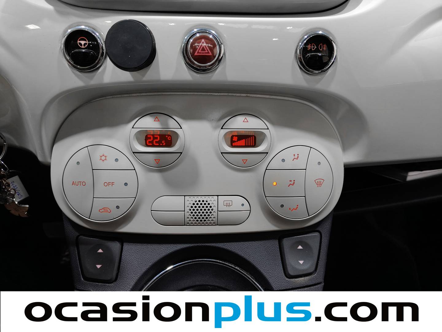 Foto Fiat 500 Fiat 500 1.2 8v Lounge (69 CV)