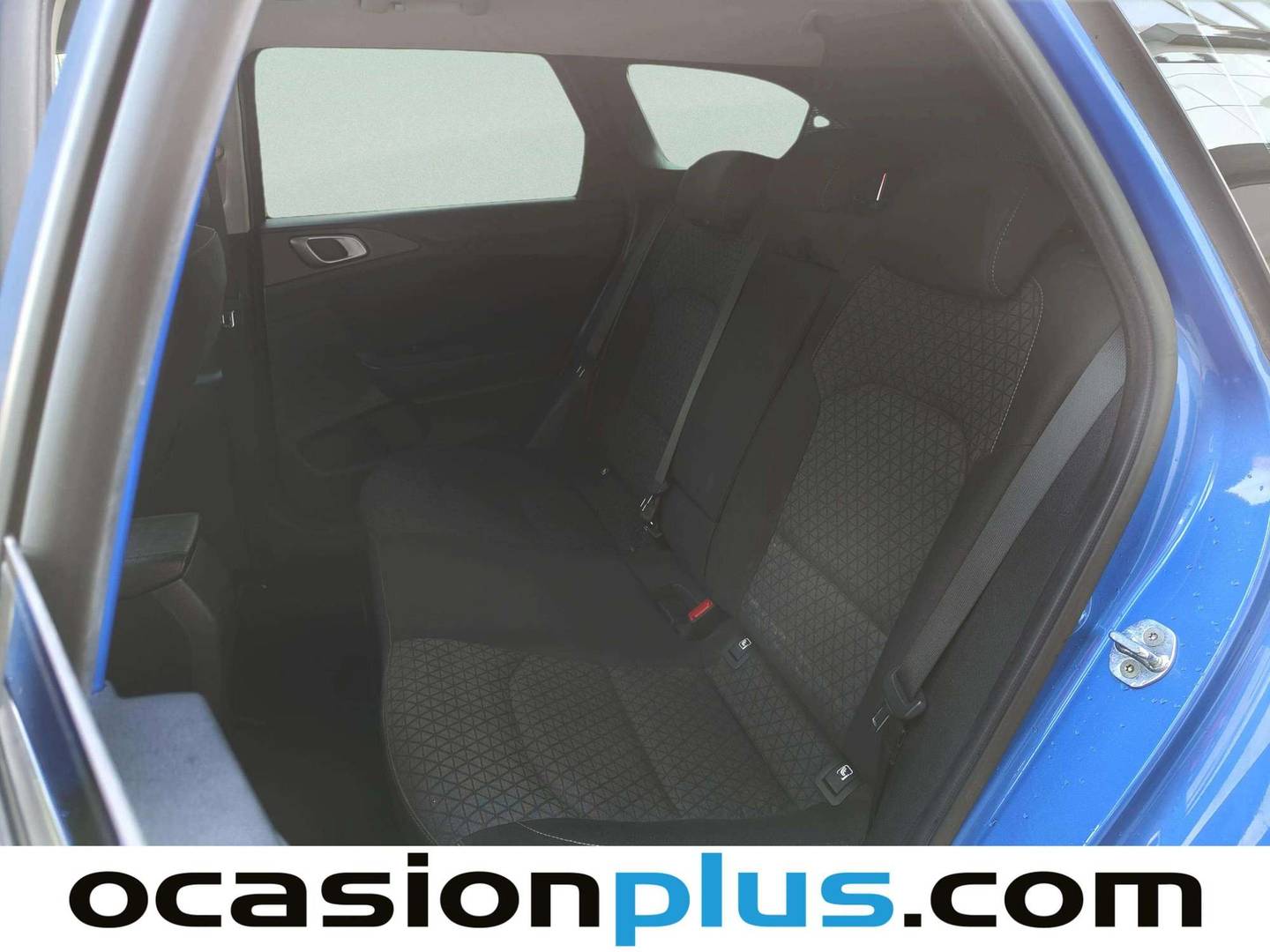 Foto asientos traseros KIA Ceed Tourer KIA Ceed Tourer 1.0 MHEV Eco-Dynamics Drive DCT (120 CV)