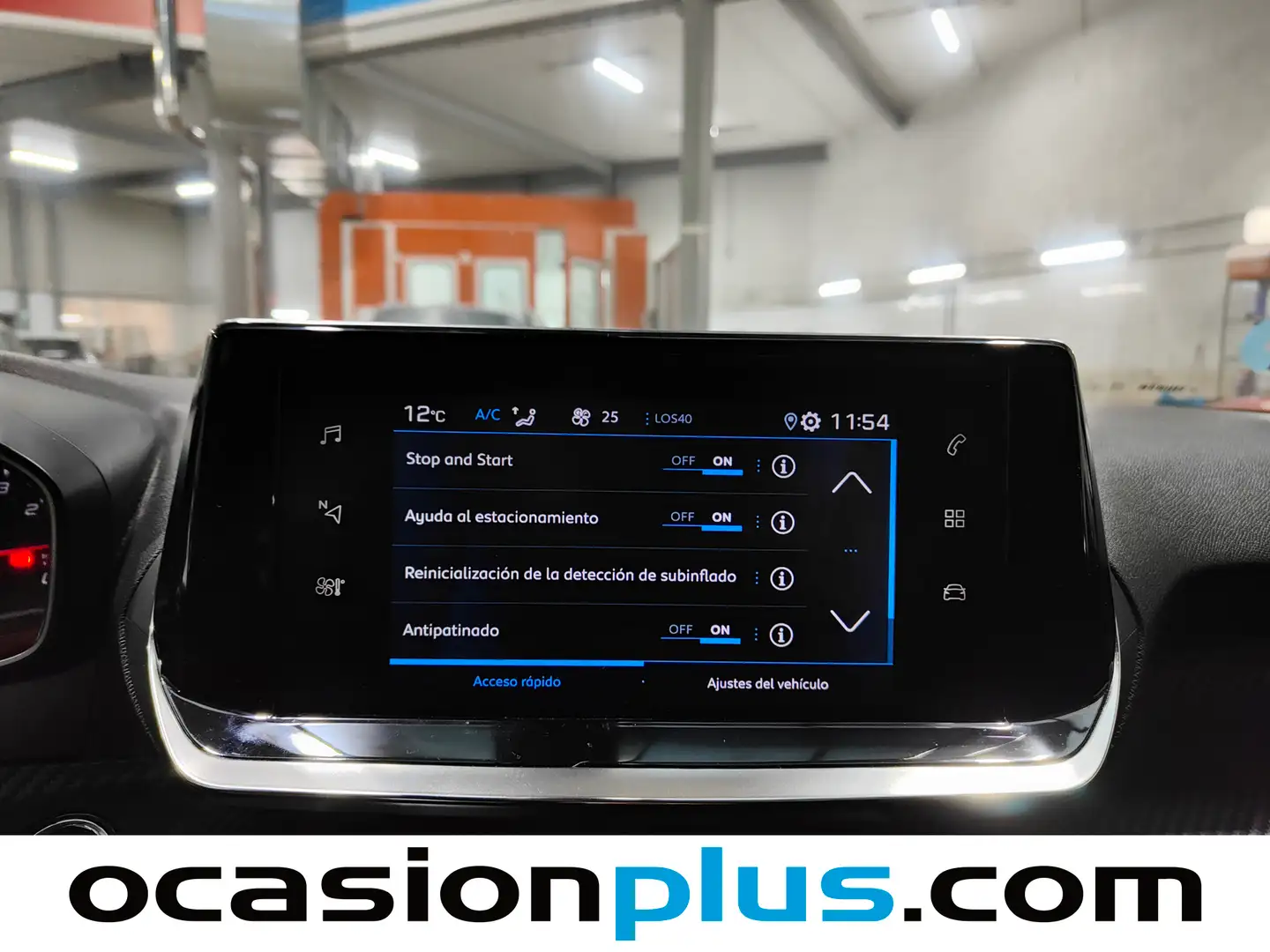 Foto Peugeot 2008 Peugeot 2008 PureTech 130 S&S Allure EAT8 (130 CV)