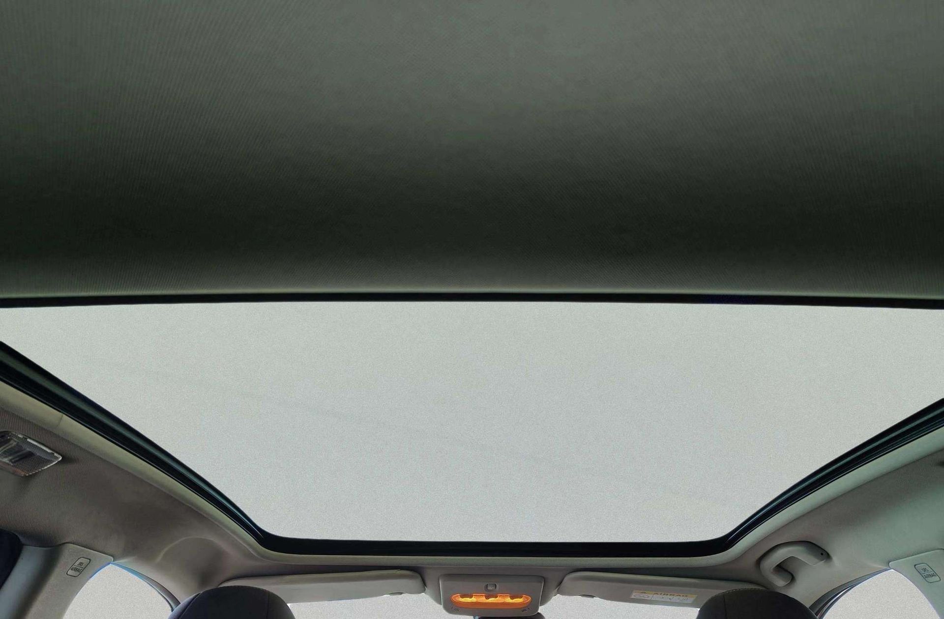 Nissan Qashqai DIG-T 115 N-Connecta Xtronic - foto 6
