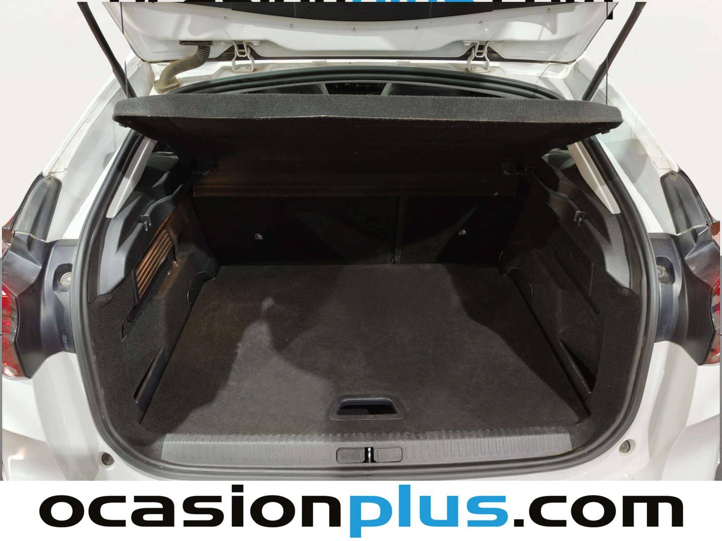 Foto Citroën C4 Citroen C4 PureTech 130 S&S 6v Feel Pack (130 CV)