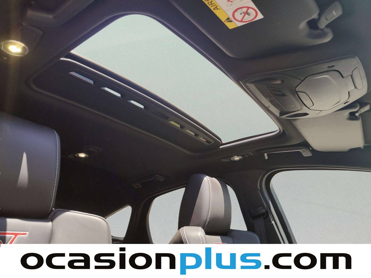 Extras y acabados del Ford Focus Ford Focus 2.0 TDCI S&S ST+  (185 CV)