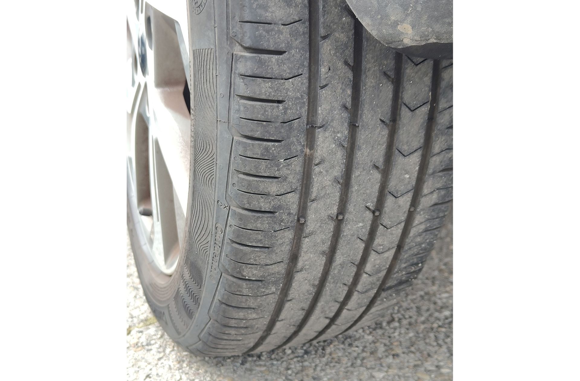 Kia Stonic 1.0 T-GDi MHEV iMT GT Line - foto 35