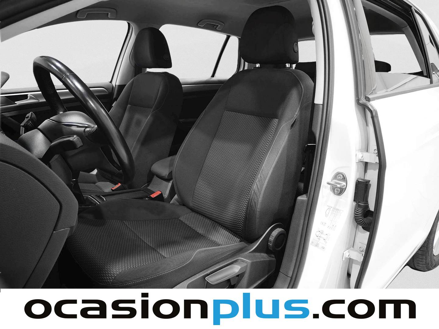 Foto asientos delanteros Volkswagen Golf Volkswagen Golf Last Edition 1.6 TDI (115 CV)