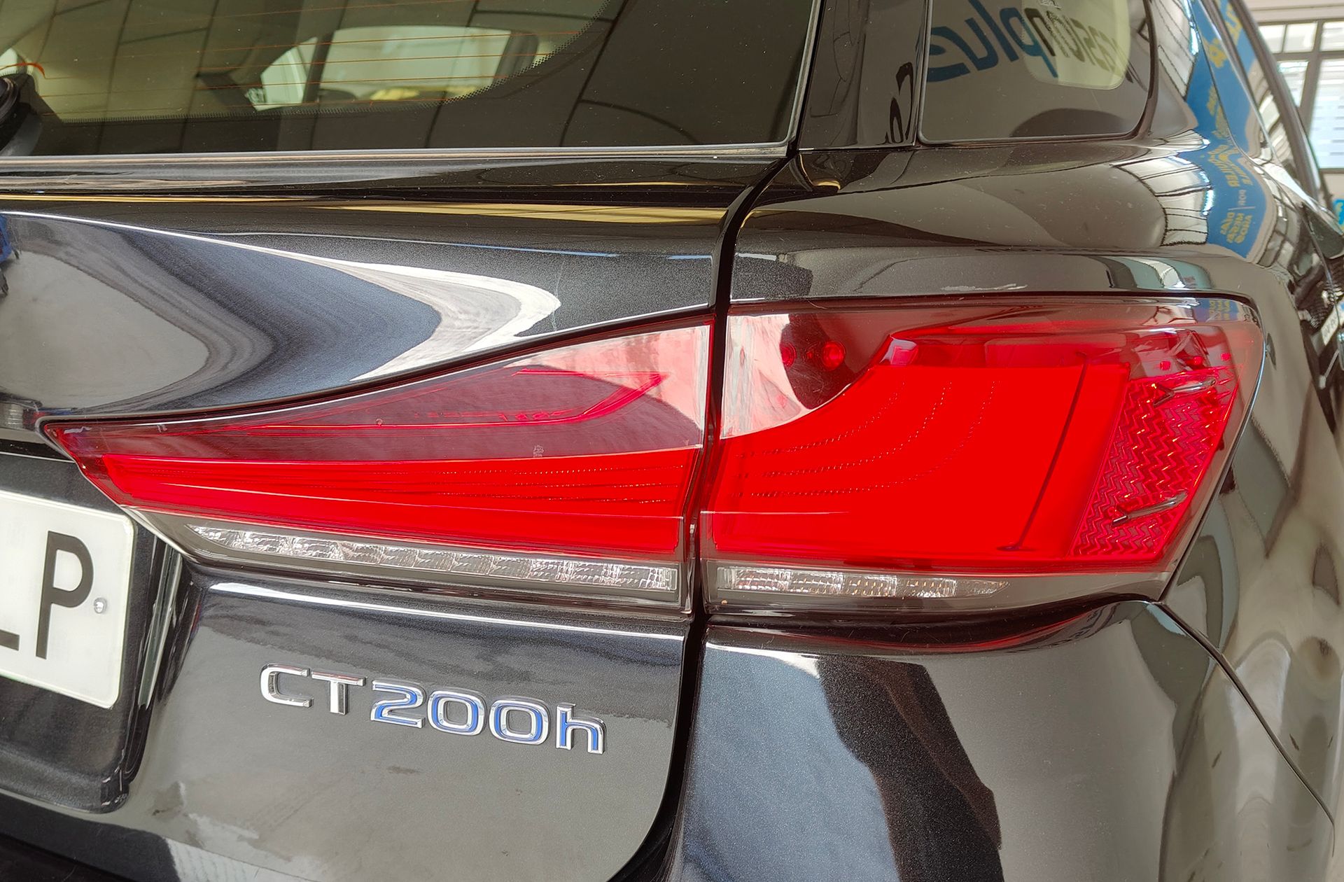 Lexus CT 200h Executive - foto 16