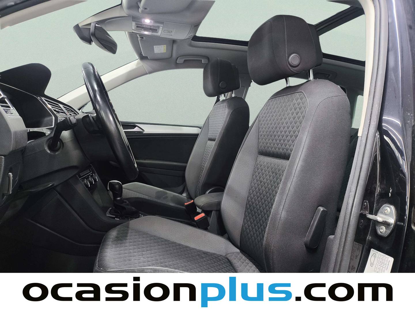Foto asientos delanteros Volkswagen Tiguan Volkswagen Tiguan Tech&Go 1.4 TSI 4Motion (150 CV) DSG