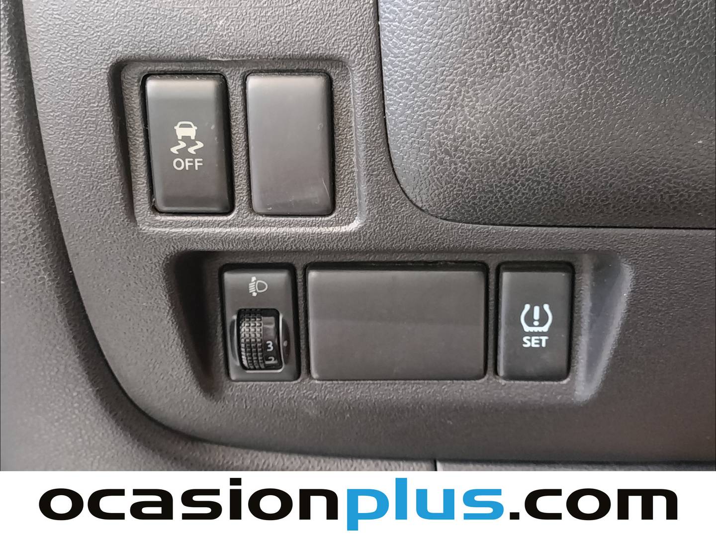 Extras y acabados del Nissan Micra Nissan Micra 1.2G NARU EDITION (80 CV)