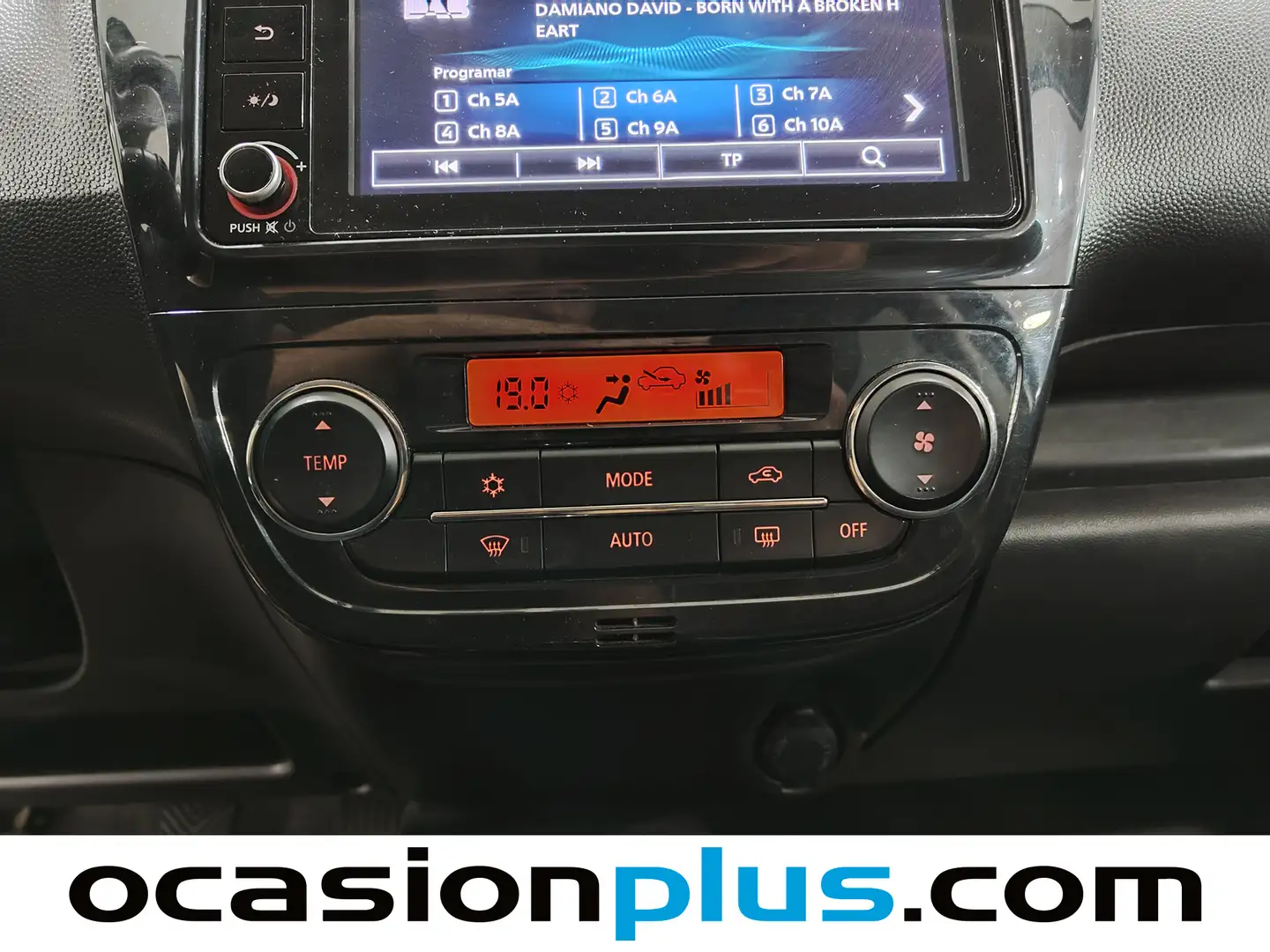 Foto Mitsubishi Space Star Mitsubishi Space Star 120 MPI Kaiteki (71 CV)