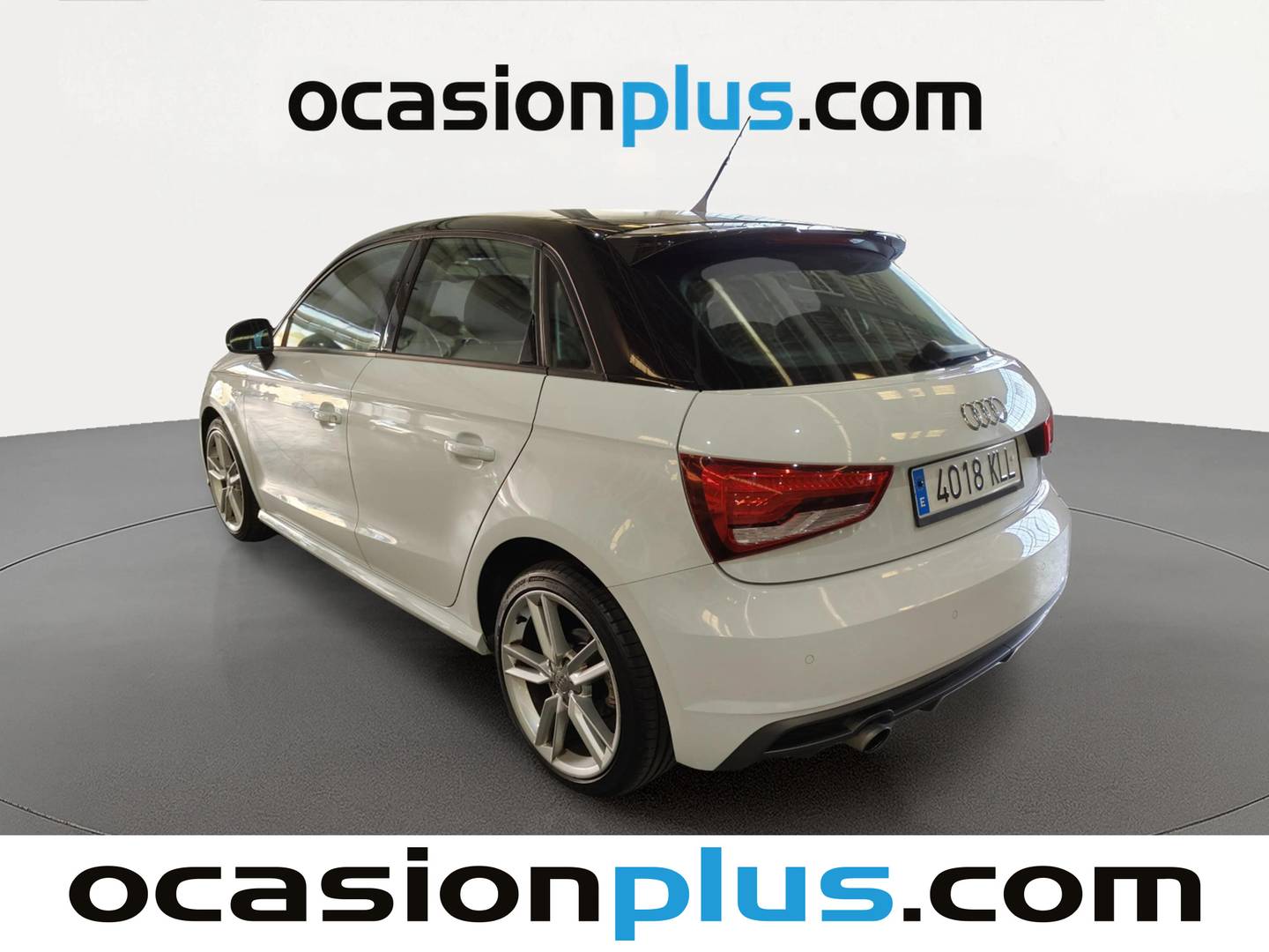 Foto trasera Audi A1 Audi A1 Sportback Adrenalin 1.0 TFSI (95 CV) Pack S-Line izquierda