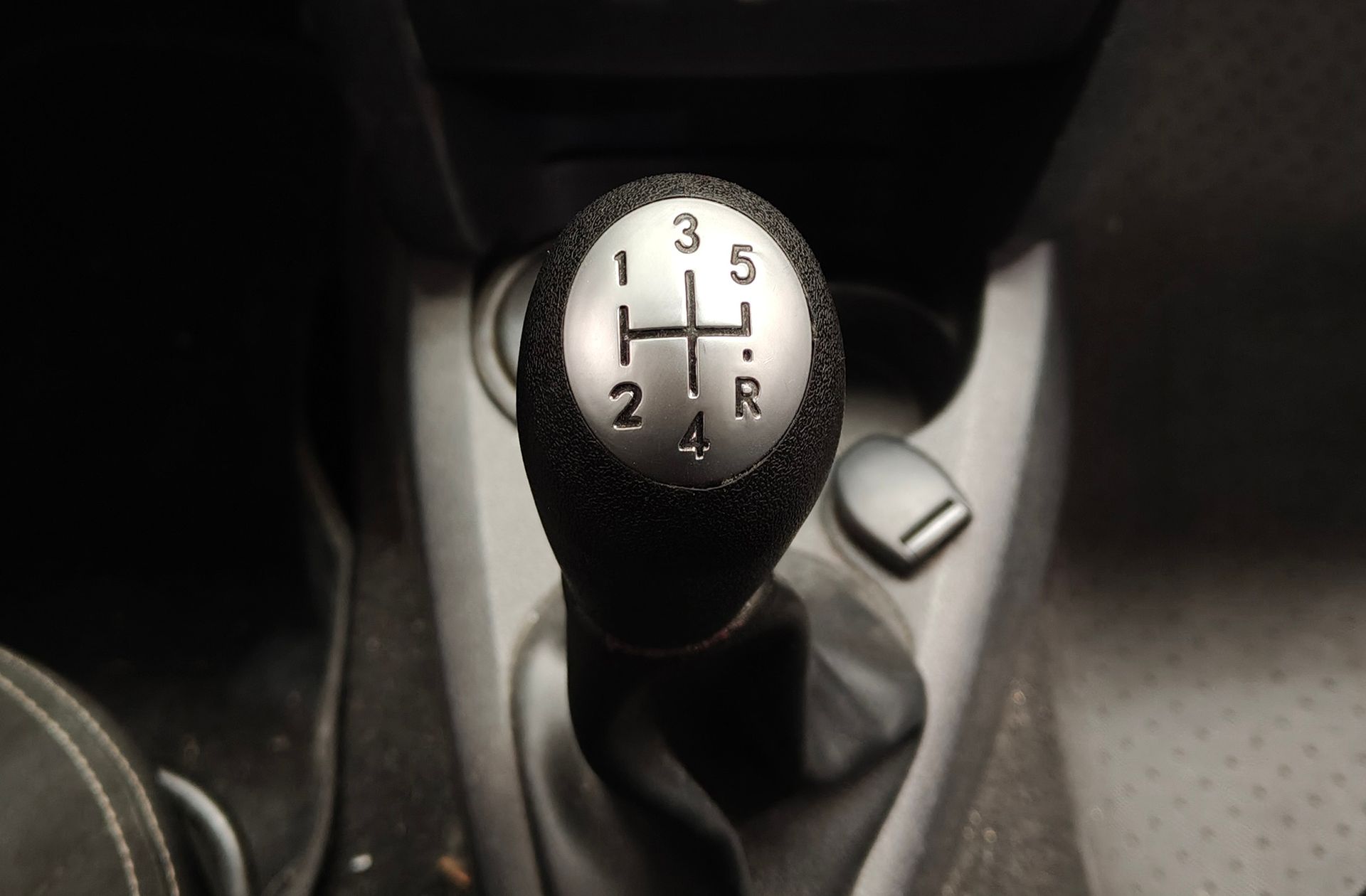 Dacia Sandero Laureate dCi - foto 5