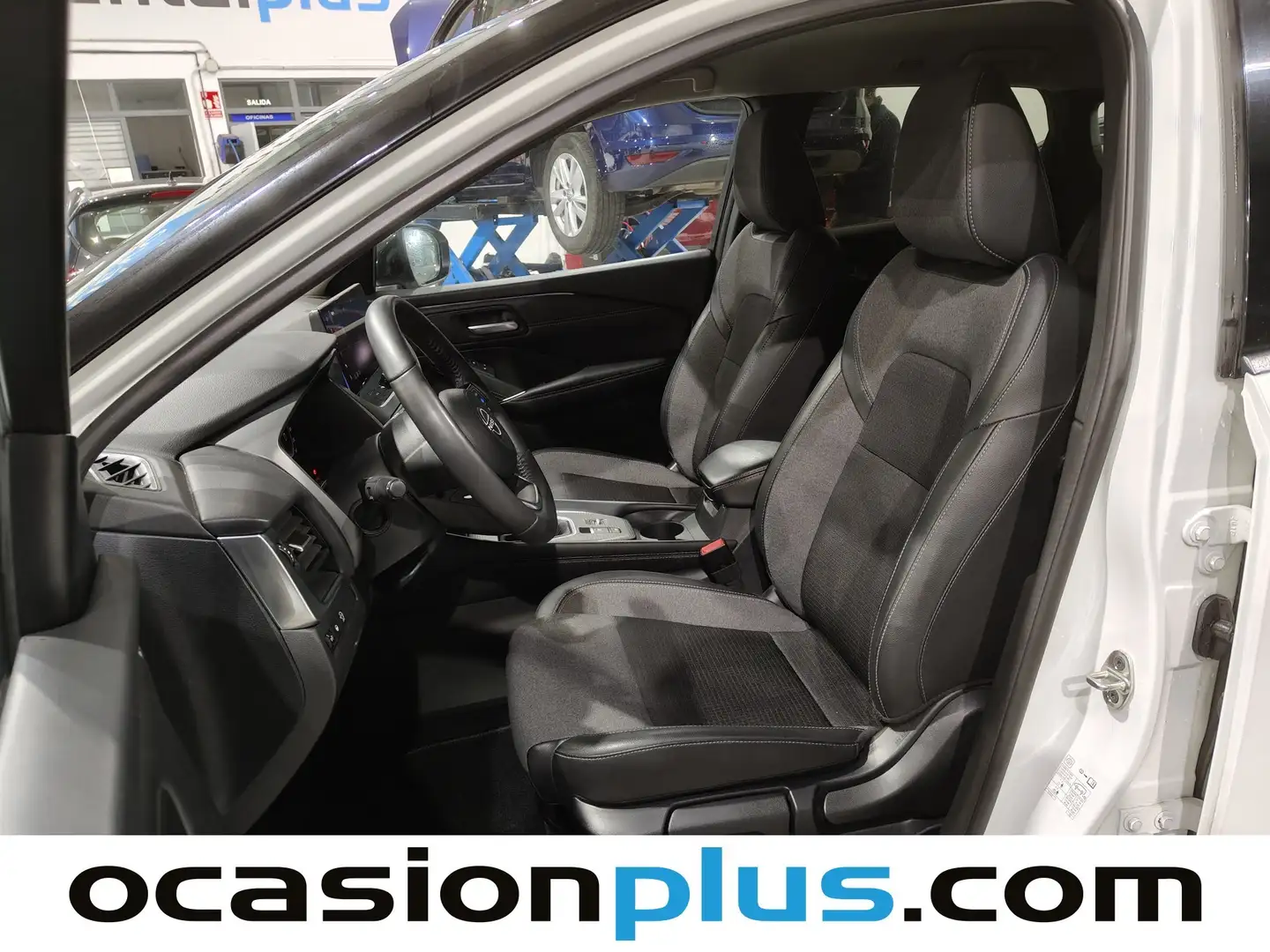 Foto Nissan QASHQAI Nissan Qashqai DIG-T 140 mHEV N-Connecta 4x2 (140 CV)