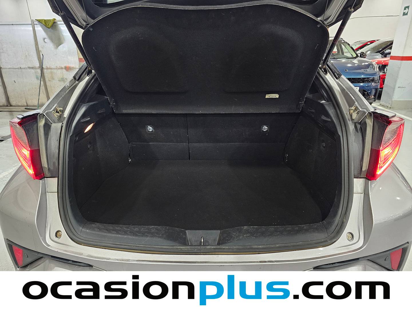 Fotos maletero Toyota C-HR Toyota C-HR 180H Advance (184 CV)