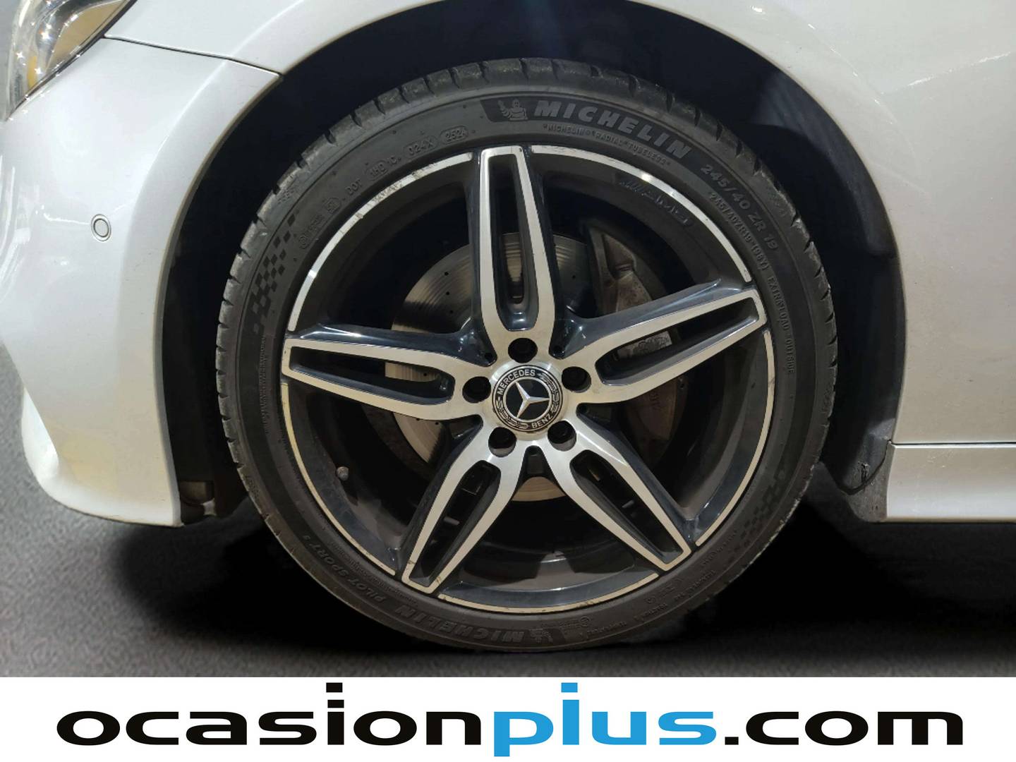 Foto Mercedes Clase E Mercedes-Benz Clase E E 220 d Coupe (194 CV) Pack AMG