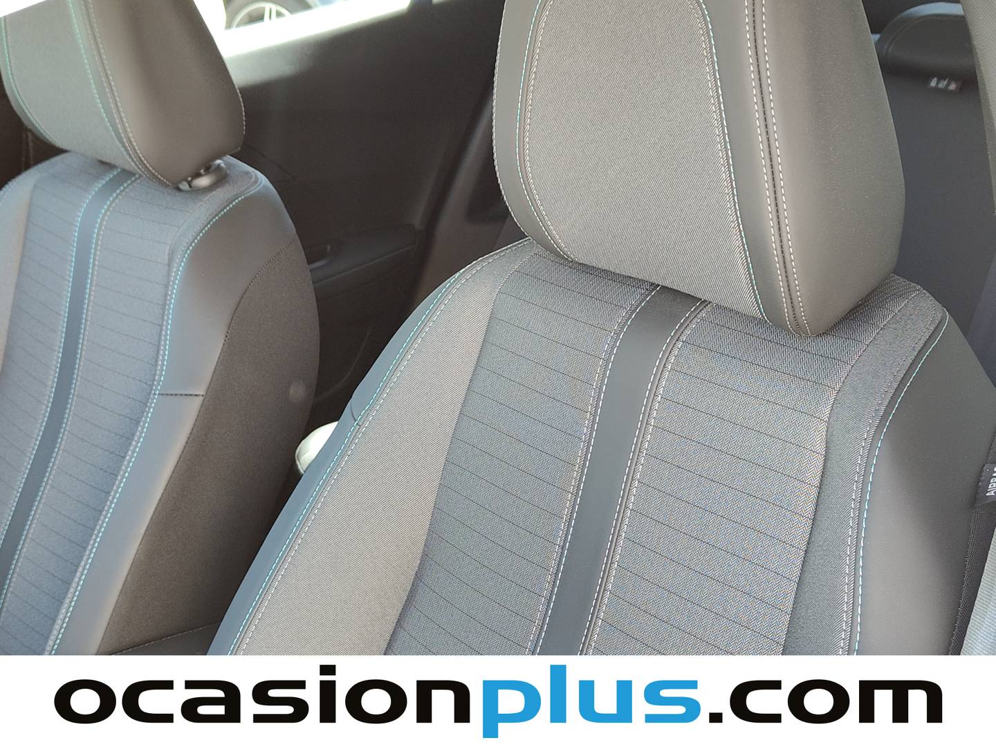 Extras y acabados del Peugeot 2008 Peugeot 2008 PureTech 130 S&S Allure EAT8 (130 CV)