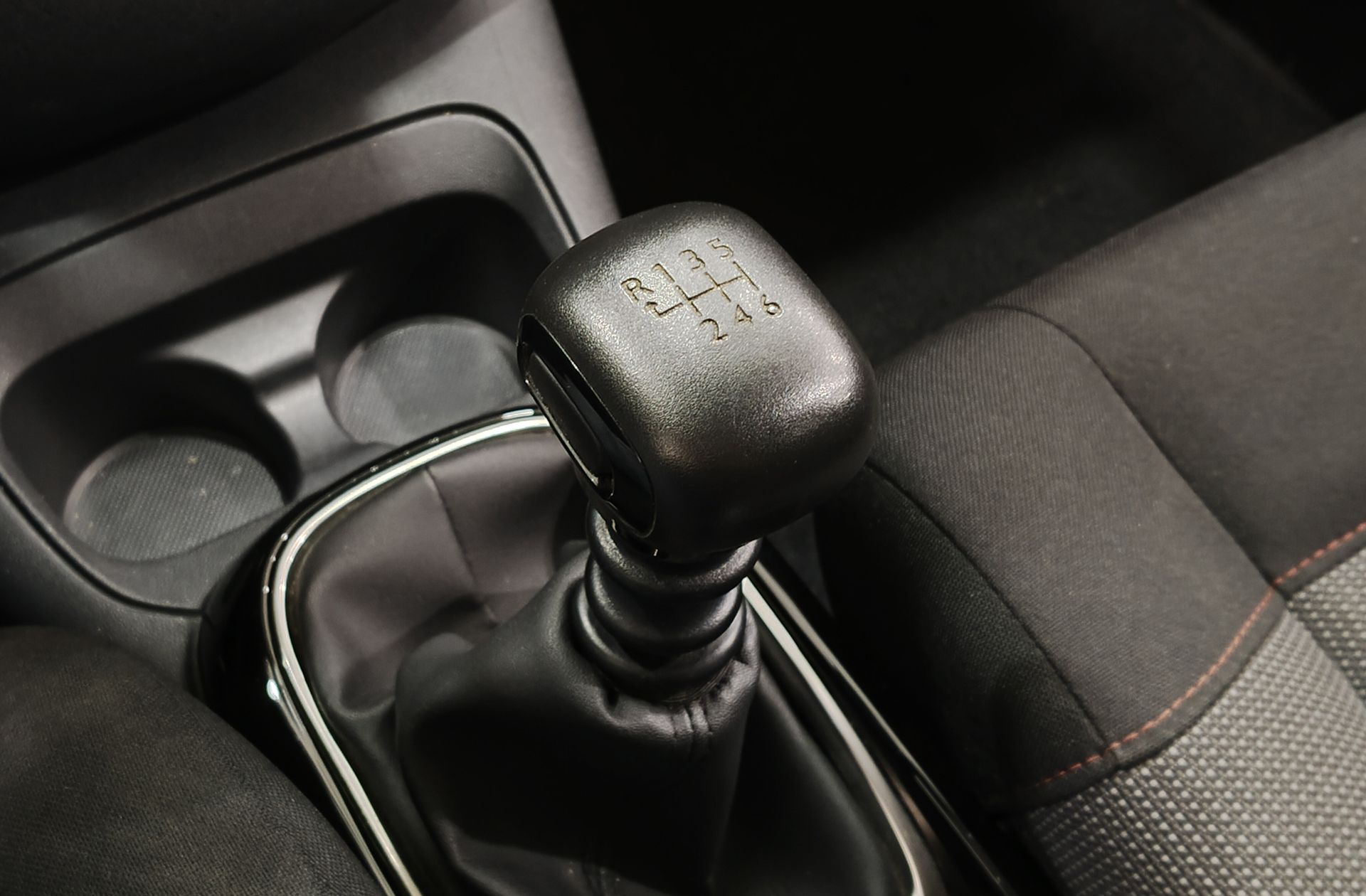 Citroën C4 Cactus BlueHDi 100 Feel - foto 5