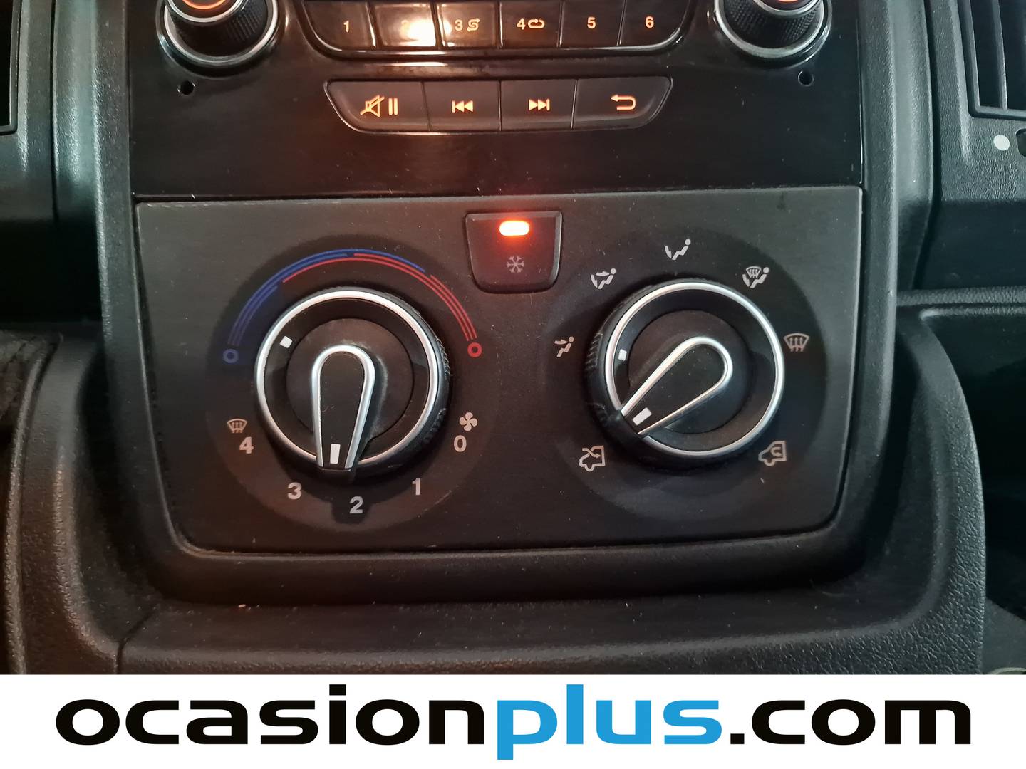 Acabados Peugeot Boxer Peugeot Boxer Combi HDi 130 330 L1H1 (130 CV) 6 Plazas