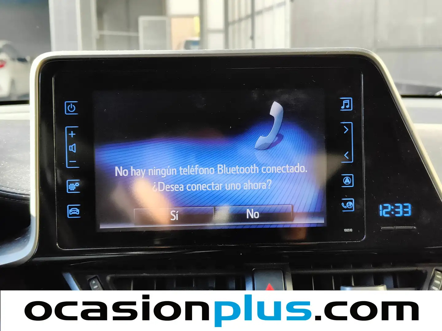 Foto Toyota C-HR Toyota C-HR 1.8 125H Advance (122 CV)