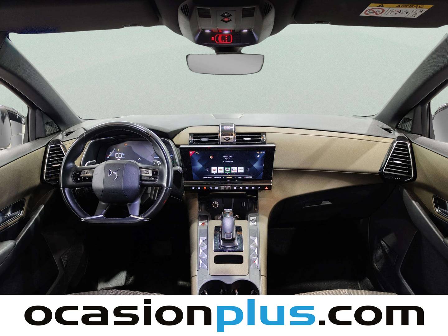 Foto DS DS 7 Crossback DS DS7 Crossback BlueHDi 130 DE Bastille + AT (130 CV)