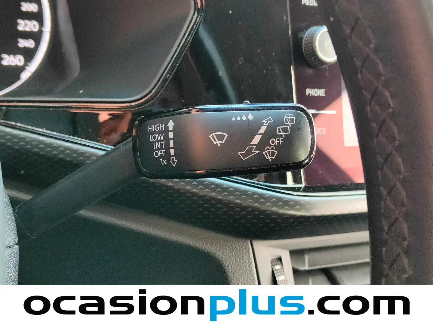 Foto Volkswagen T-Cross Volkswagen T-Cross Advance 1.0 TSI (110 CV) DSG