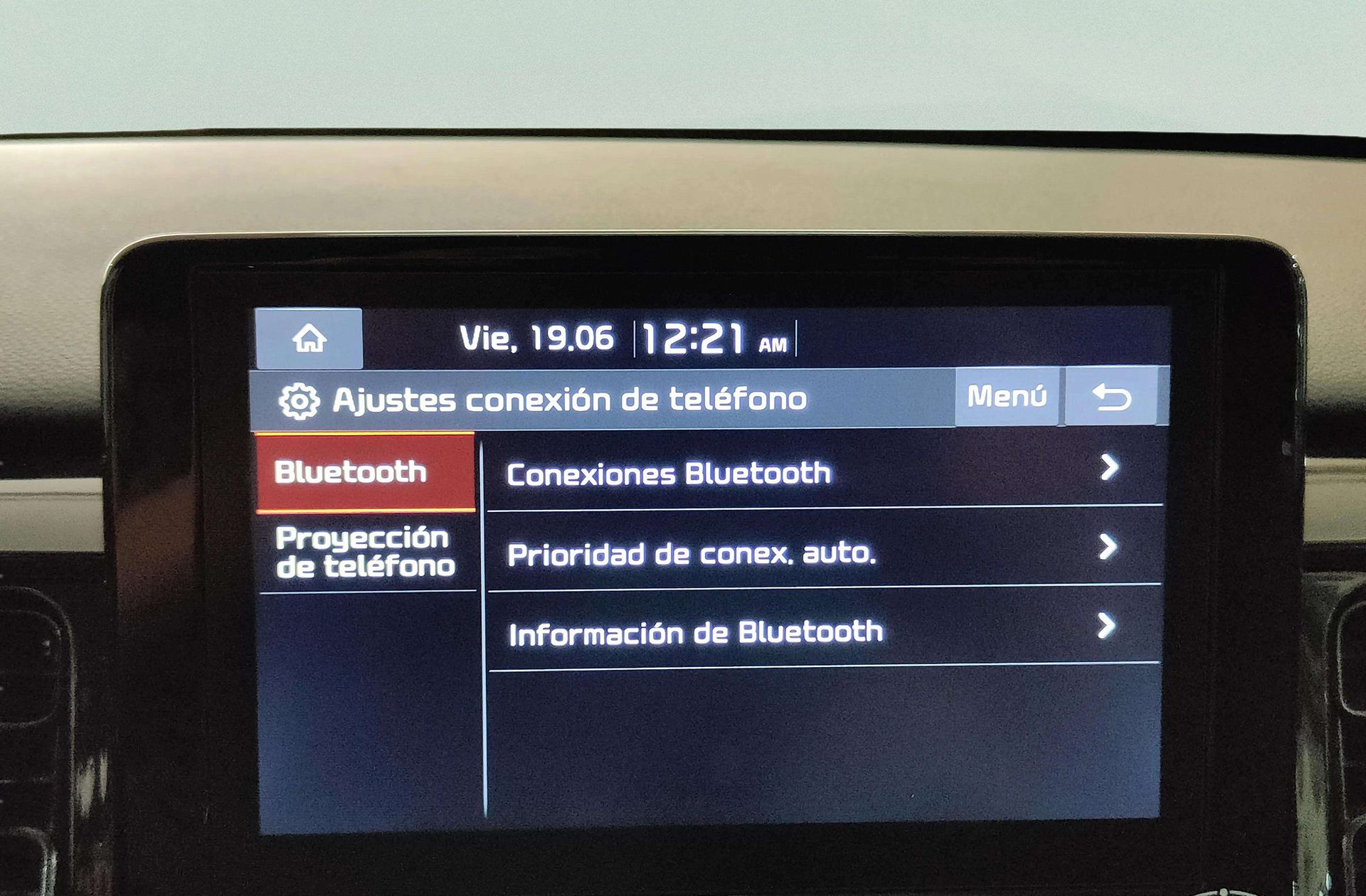 Kia Stonic 1.0 T-GDi Concept - foto 29