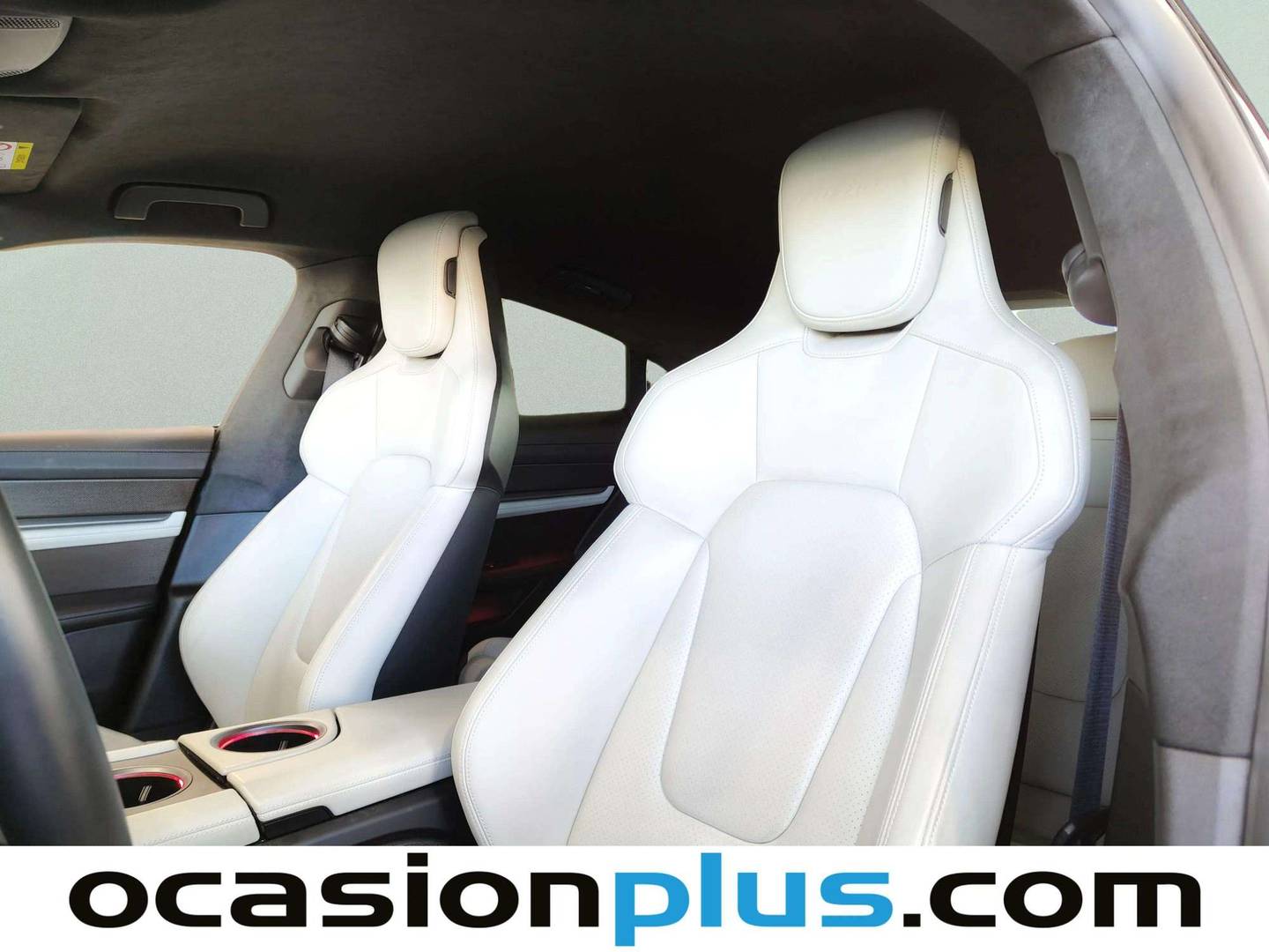 Foto Porsche Taycan Porsche Taycan Turbo S (761 CV)