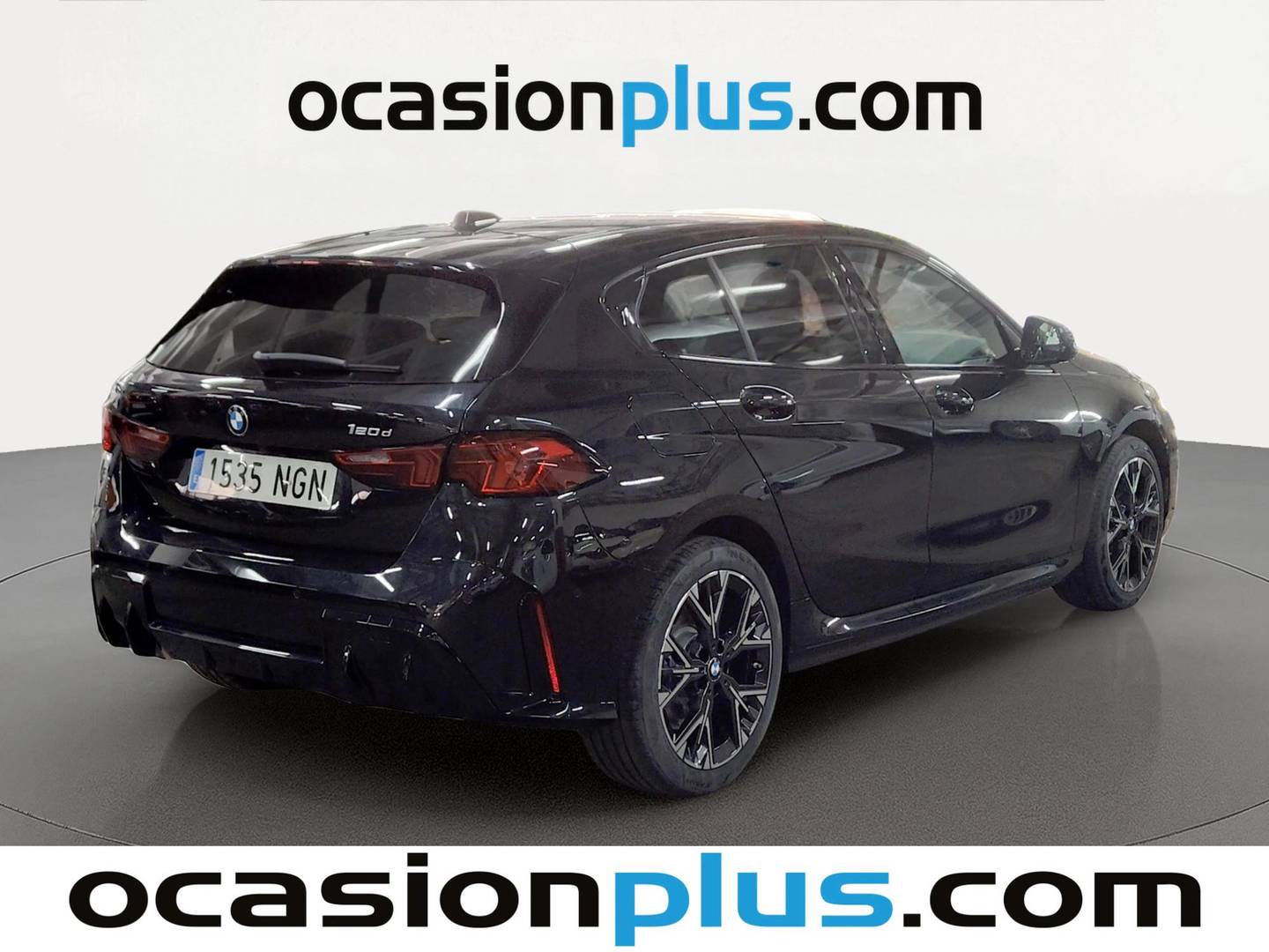 Foto trasera BMW Serie 1 BMW Serie 1 120d (163 CV) derecha