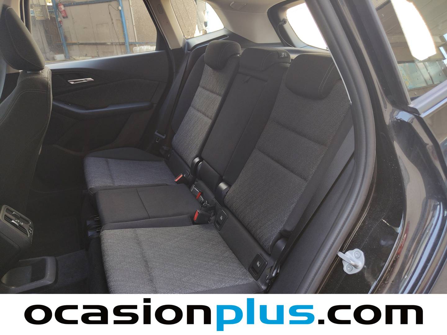 Foto asientos traseros BMW Serie 2 Active Tourer BMW Serie 2 218i Active Tourer (136 CV)