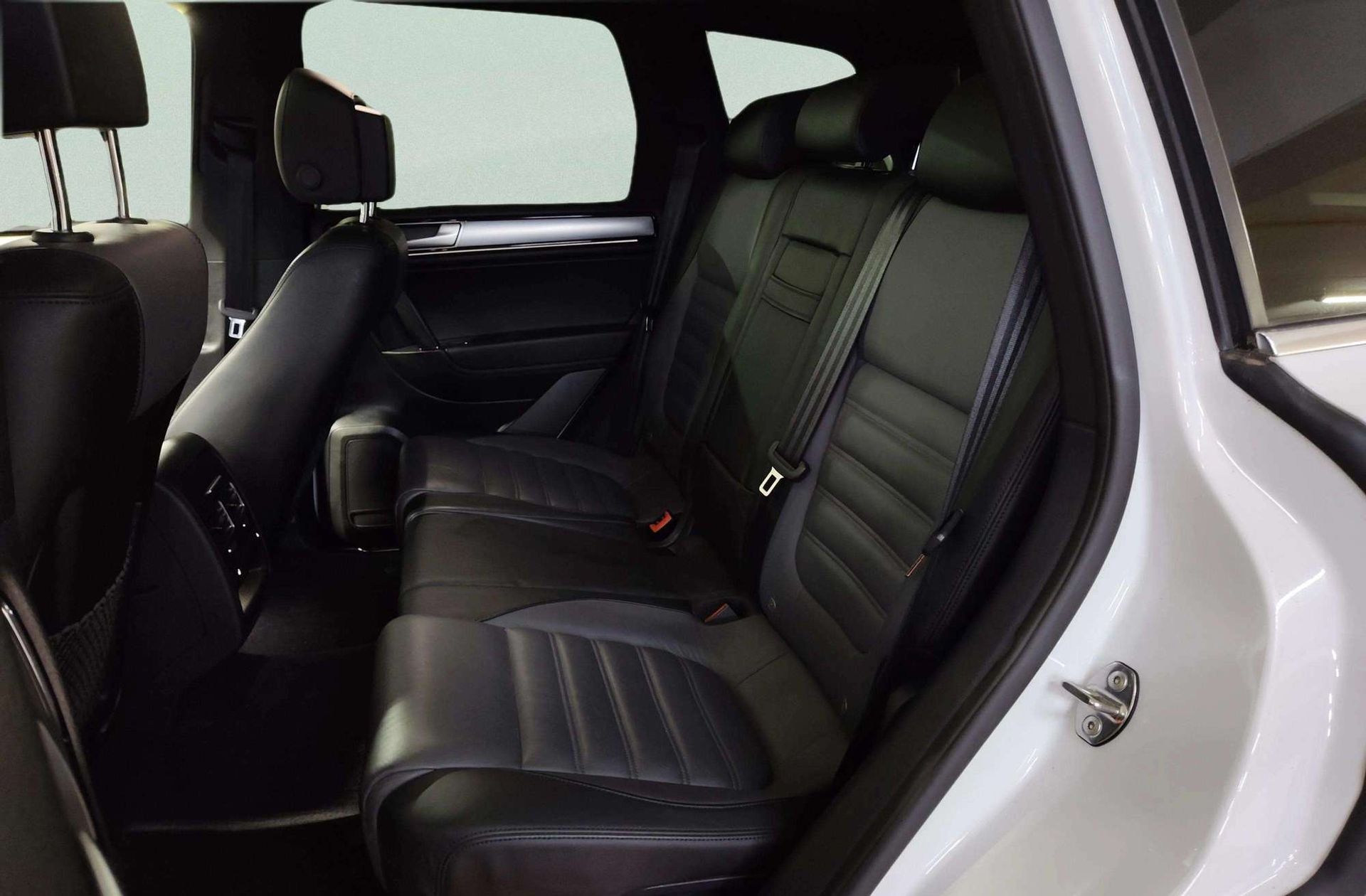Volkswagen Touareg R-Line 3.0 TDI BMT Tiptronic - foto 23