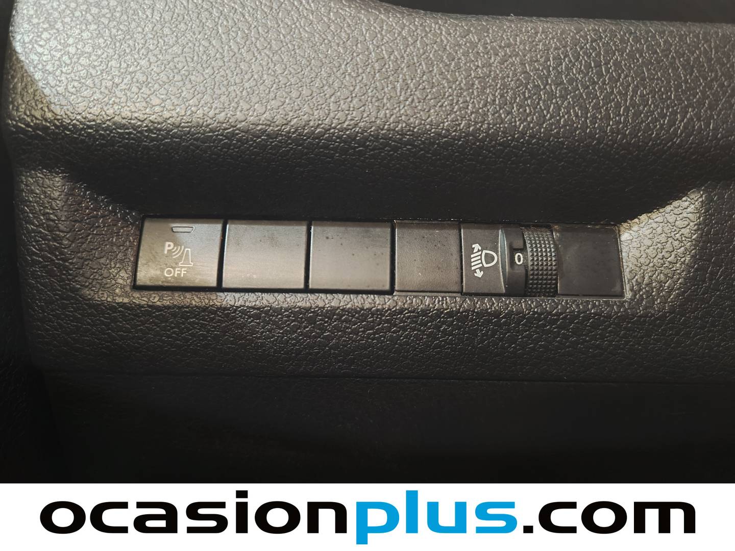 Extras y acabados del Citroën Jumpy Citroen Jumpy Furgon BlueHDi 100 Talla M (102 CV)