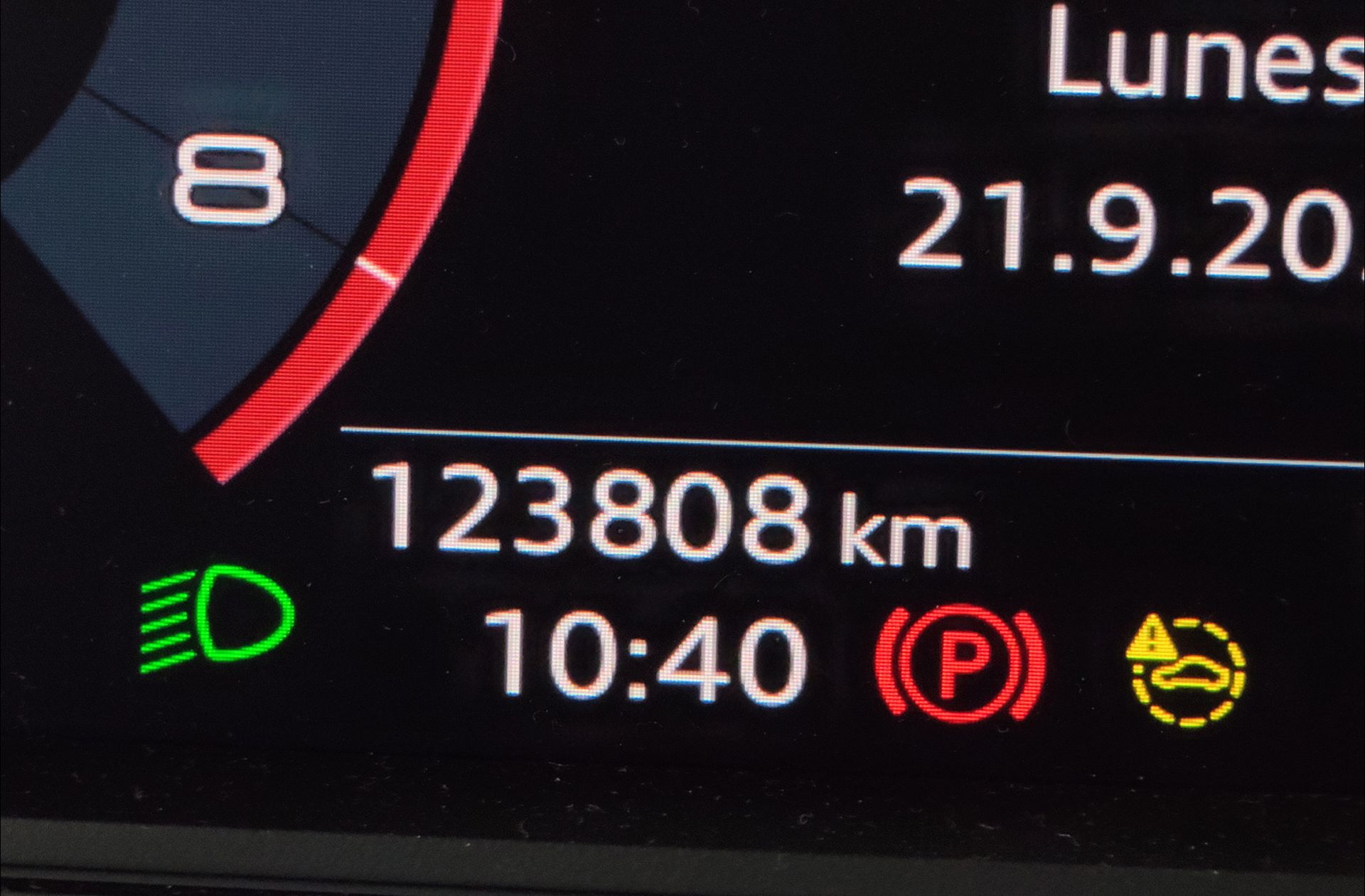 Audi A1 Sportback Advanced 30 TFSI - foto 8
