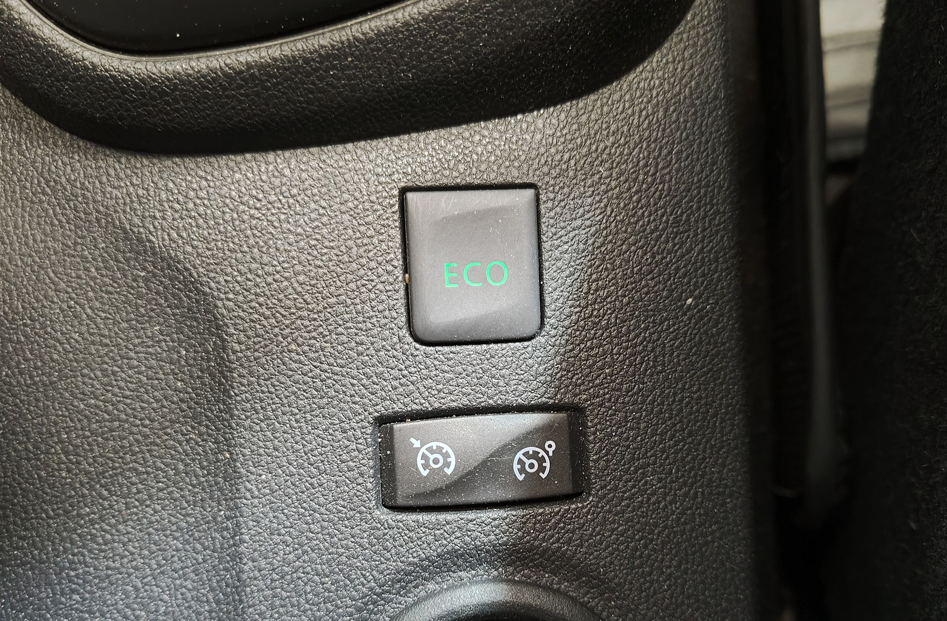 Renault Captur Zen TCe GPF EDC - foto 10