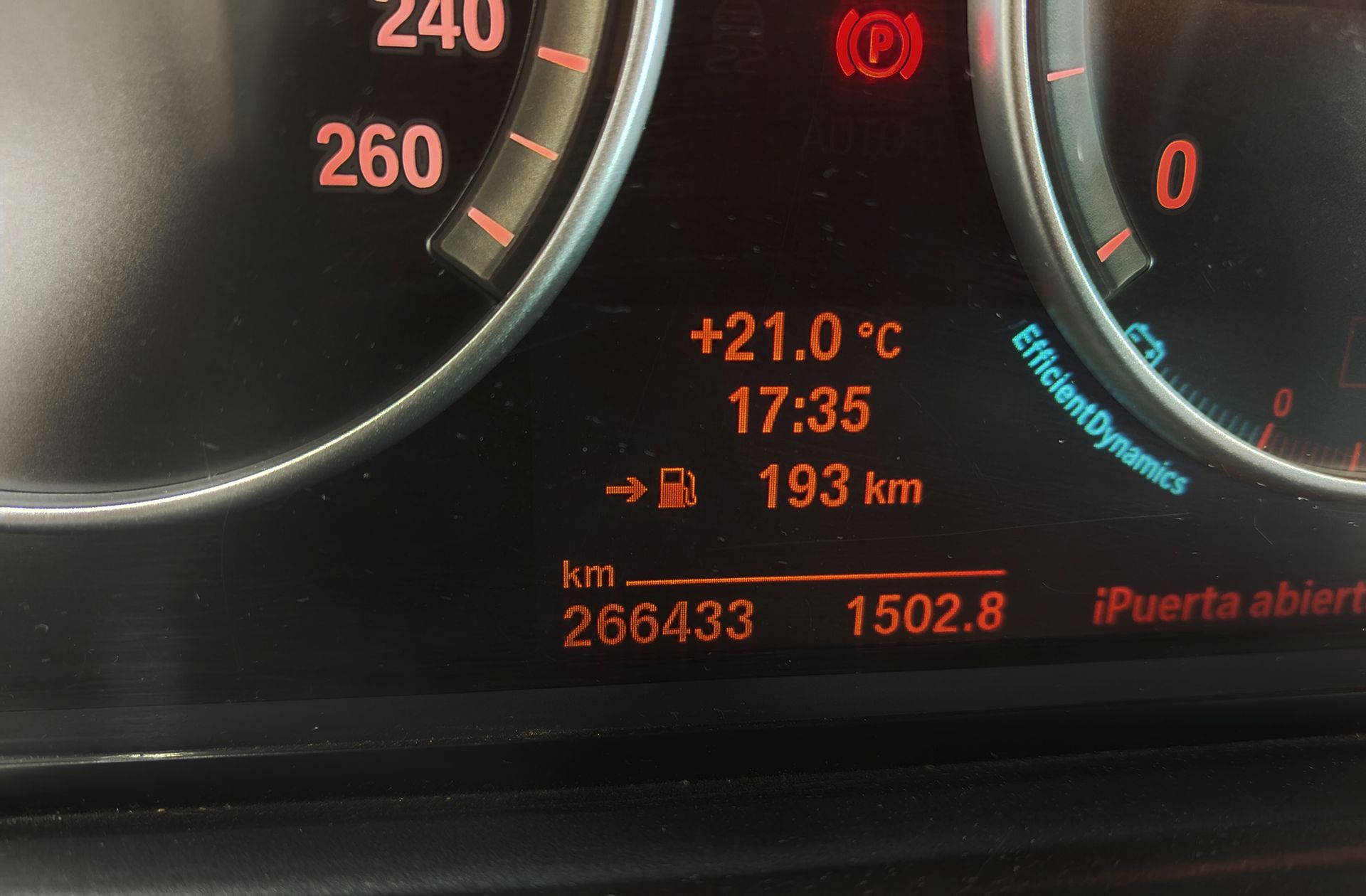 BMW X4 xDrive20d - foto 8