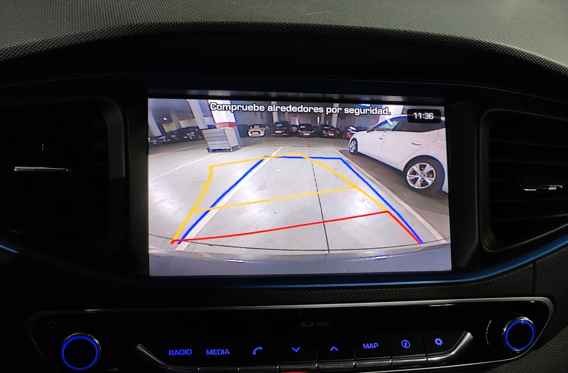 Hyundai Ioniq 1.6 GDI HEV Style DCT - foto 14